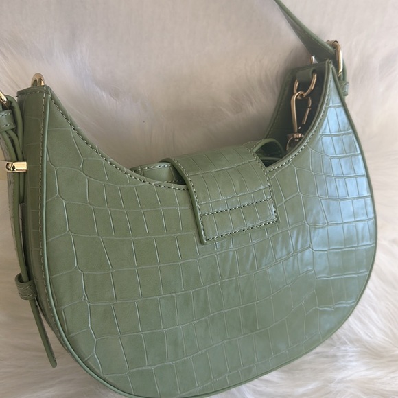 New GUESS Camille Shoulder Bag - Picture 6 of 8